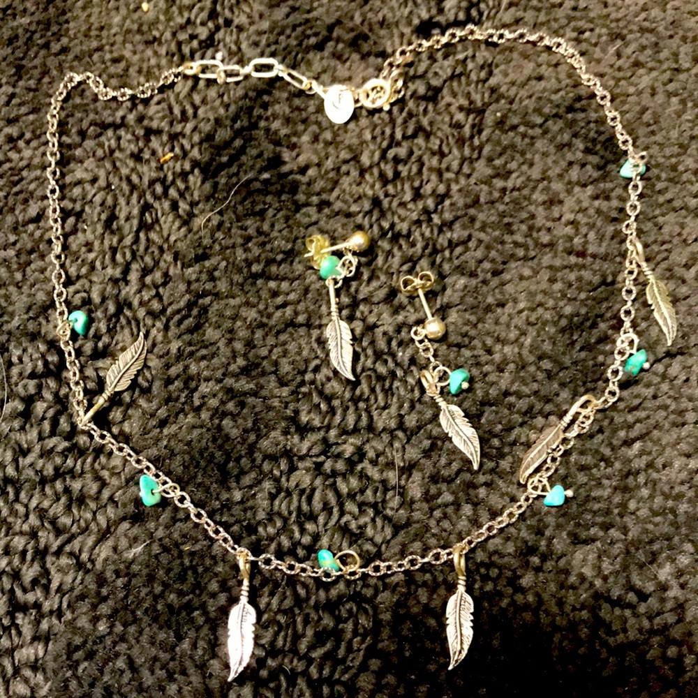 Turquoise and silver necklace with matching earrings dainty and gorgeous